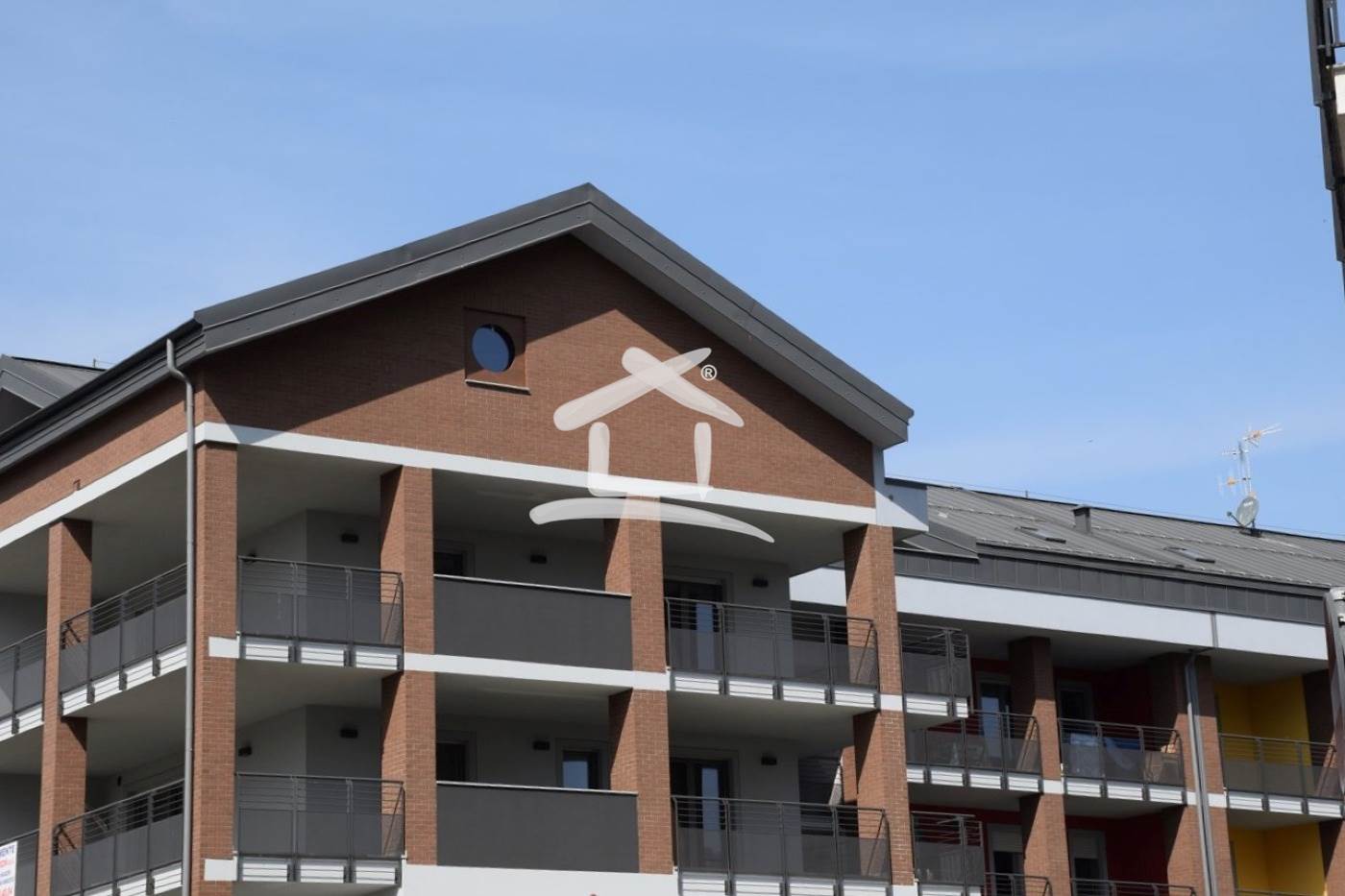 CONDOMINIO