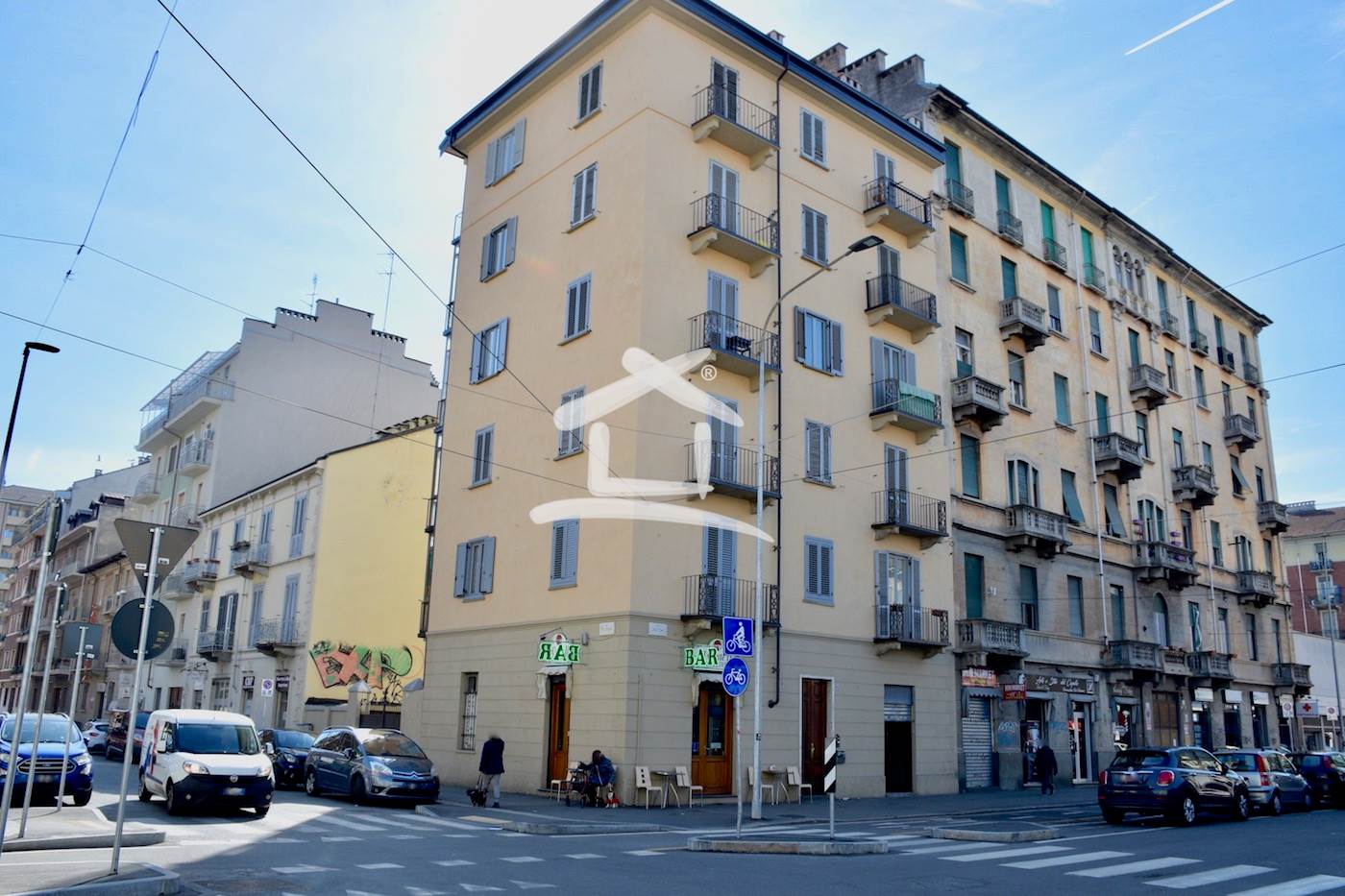 CONDOMINIO