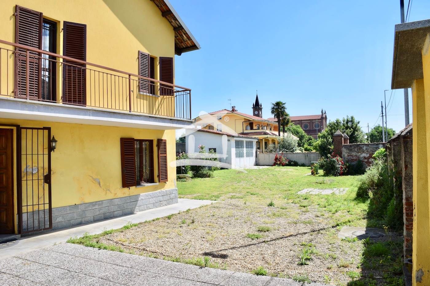 AREA ESTERNA EDIFICABILE