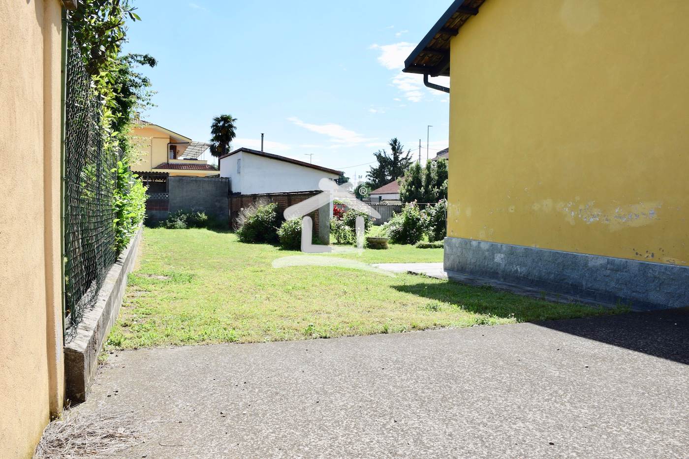 AREA ESTERNA EDIFICABILE