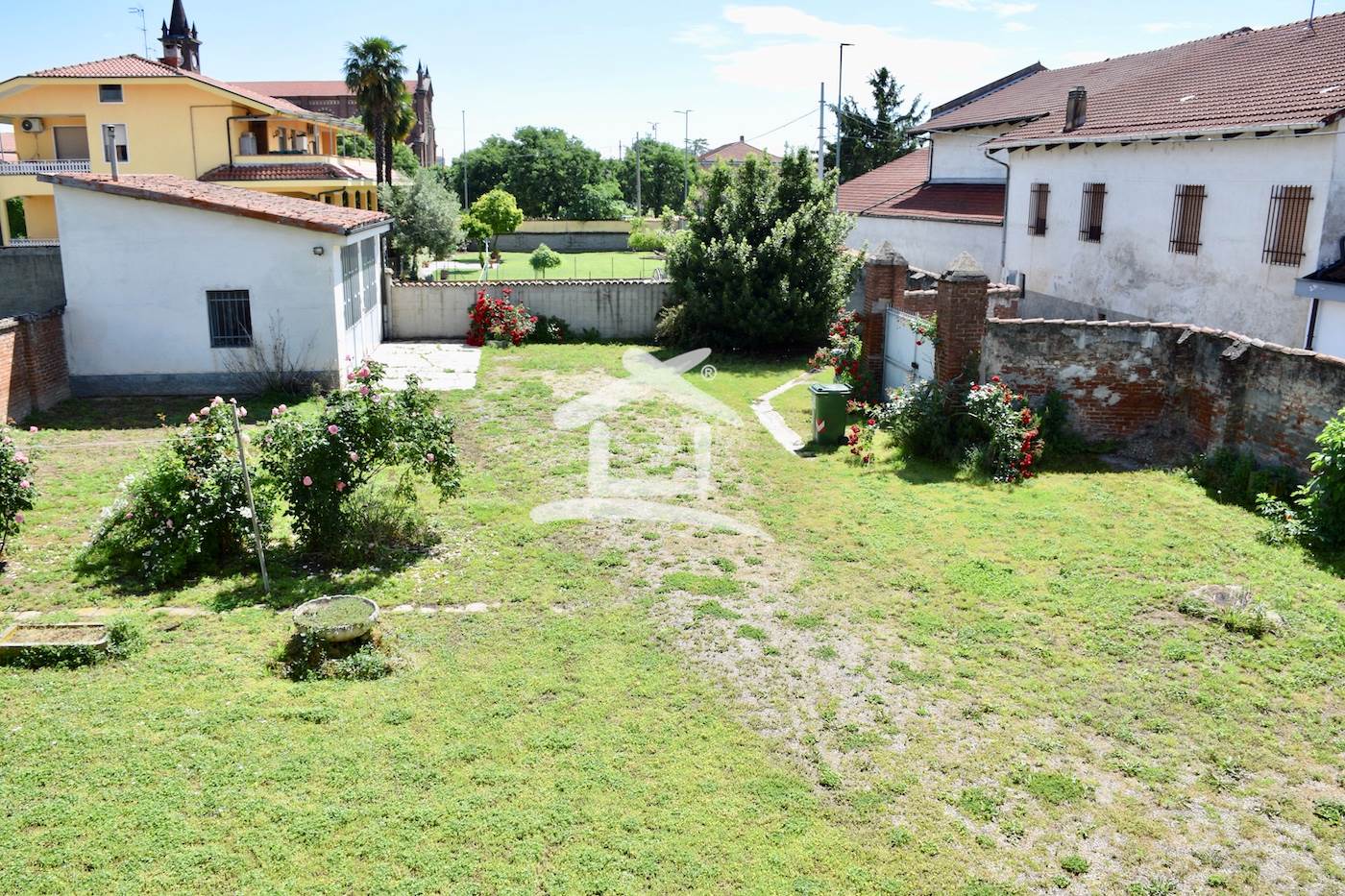 AREA ESTERNA EDIFICABILE