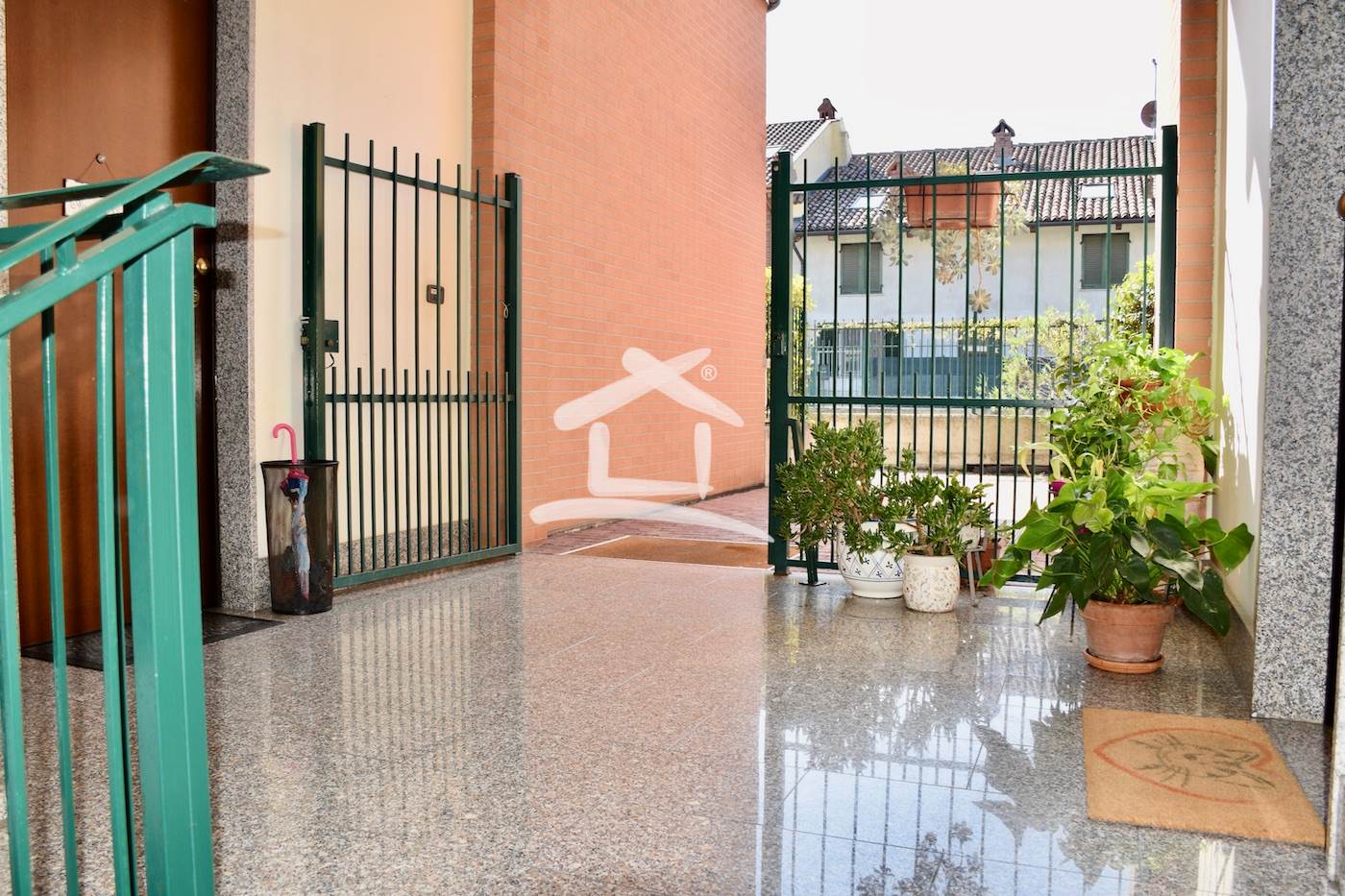 INGRESSO PALAZZINA